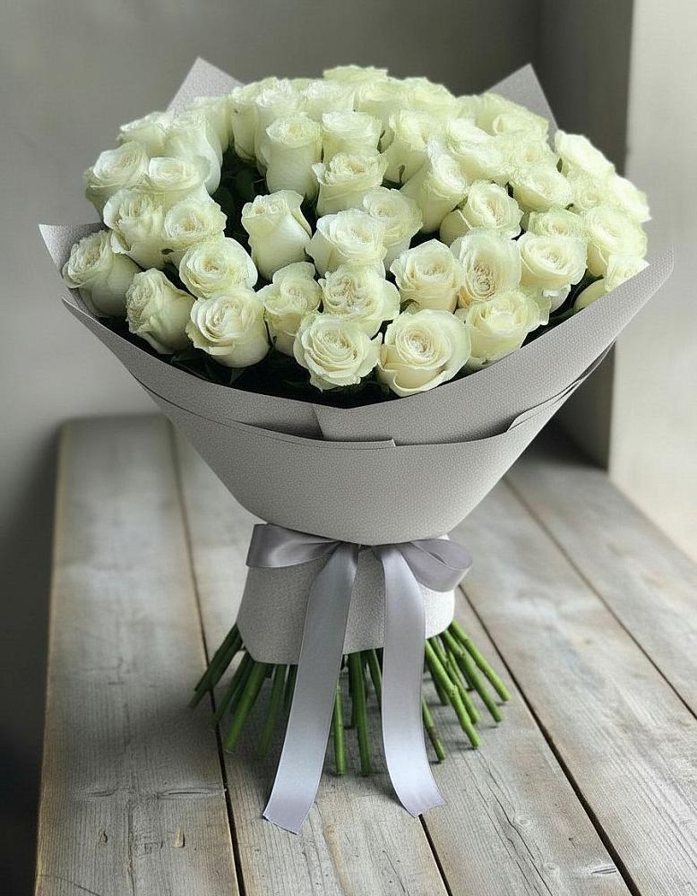 Букет 35 Белых роз в Поселок пансионат Клязьминское водохранилище