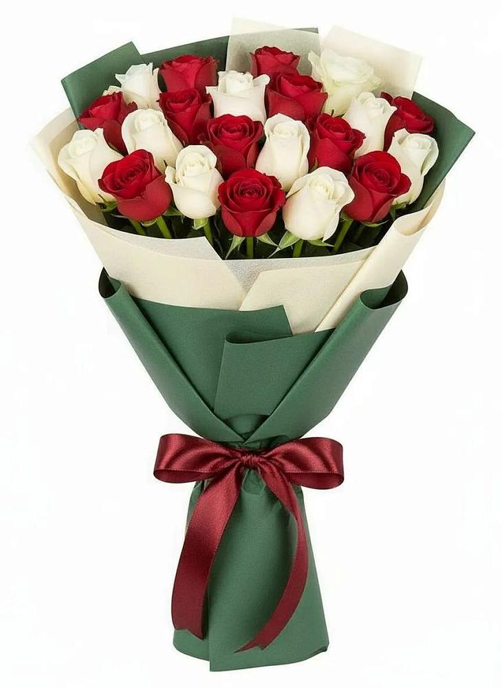 Букет Микс из красных и белых роз в Поселок пансионат Клязьминское водохранилище