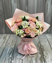 Букет цветов из:  Гвоздики, Розы и Хризантемы в Поселок пансионат Клязьминское водохранилище