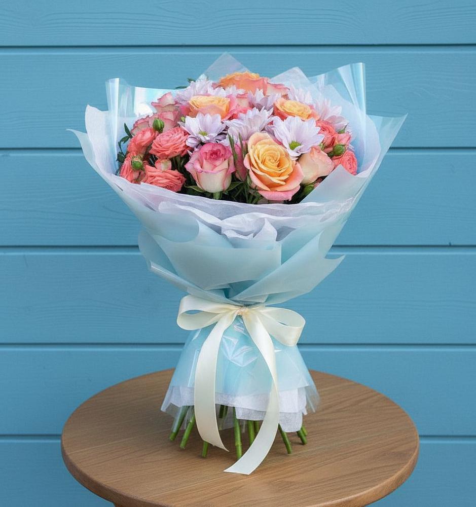 Букет цветов из: Хризантемы и Розы в Поселок пансионат Клязьминское водохранилище