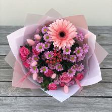 Букет цветов из:  Розы, Герберы и Хризантемы в Поселок пансионат Клязьминское водохранилище