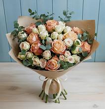Букет цветов из:  Альстромерии и Розы в Поселок пансионат Клязьминское водохранилище