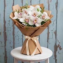 Букет цветов из:  Орхидеи и Розы в Поселок пансионат Клязьминское водохранилище