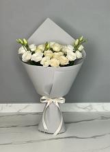 Букет цветов из:  Розы и Лизиантусы в Поселок пансионат Клязьминское водохранилище